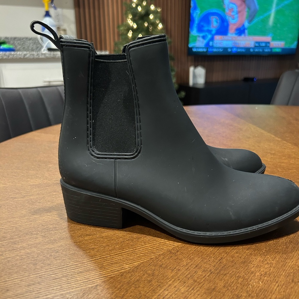 Jeffrey campbell Havana black rubber boots size 7